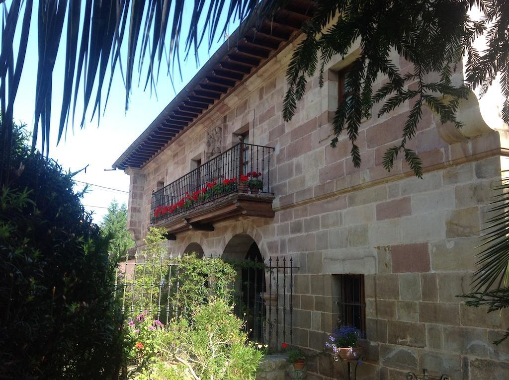 Pensjonat Casona De La Salceda Treceño Zewnętrze zdjęcie