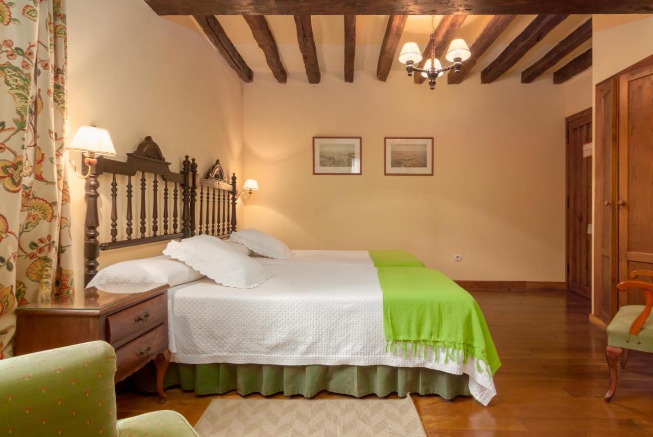 Pensjonat Casona De La Salceda Treceño Zewnętrze zdjęcie